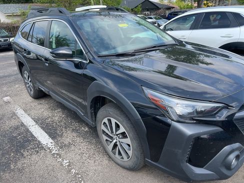 Used 2024 Subaru Outback Premium w/ Popular Package #1 image 3