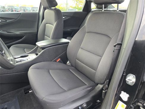 Used 2024 Chevrolet Malibu LT image 27