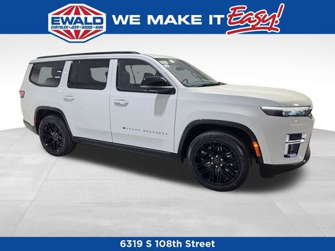 New 2026 Jeep Grand Wagoneer Limited AWD/4WD image 27