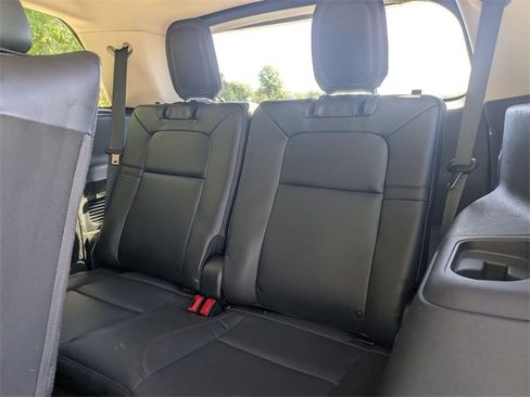 Certified 2023 Lincoln Aviator 2WD image 25