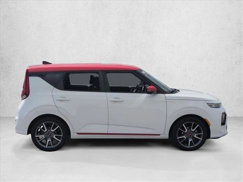 Used 2020 Kia Soul GT-Line FWD image 4