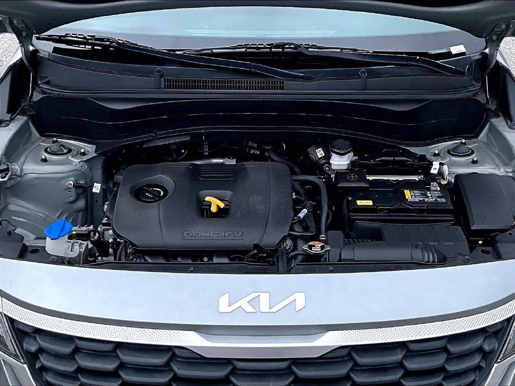 Used 2023 Kia Seltos LX AWD/4WD image 11