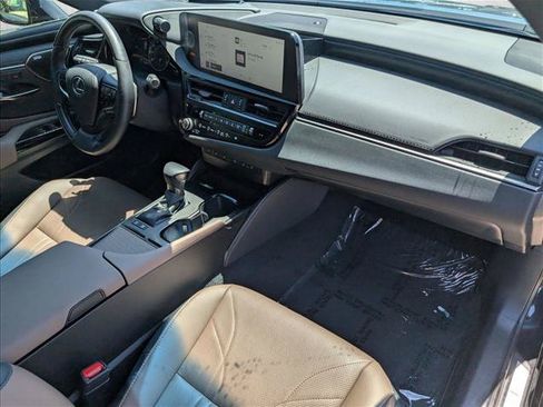 Used 2025 Lexus ES 300h w/ Accessory Package (Z1) FWD image 19