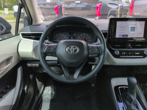 Certified 2025 Toyota Corolla LE FWD image 15