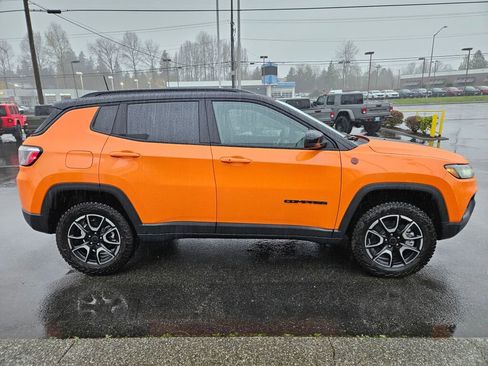 New 2026 Jeep Compass Trailhawk image 6