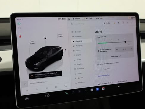 Used 2023 Tesla Model Y Performance AWD/4WD image 29