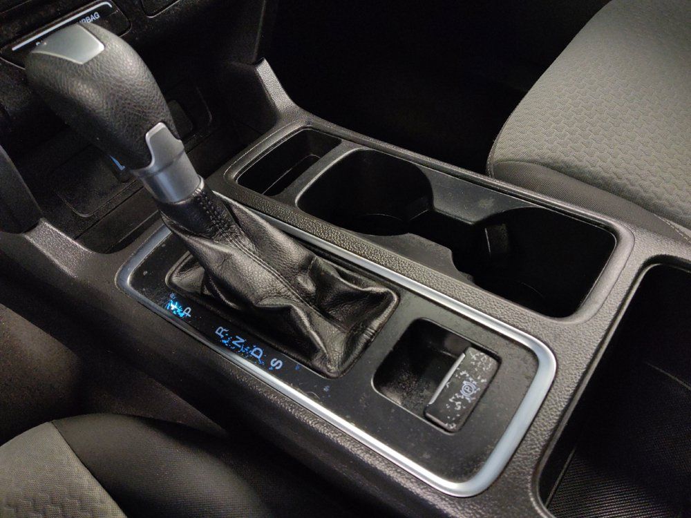 Used 2017 Ford Escape SE FWD image 26