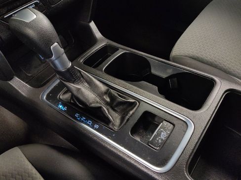 Used 2017 Ford Escape SE FWD image 26