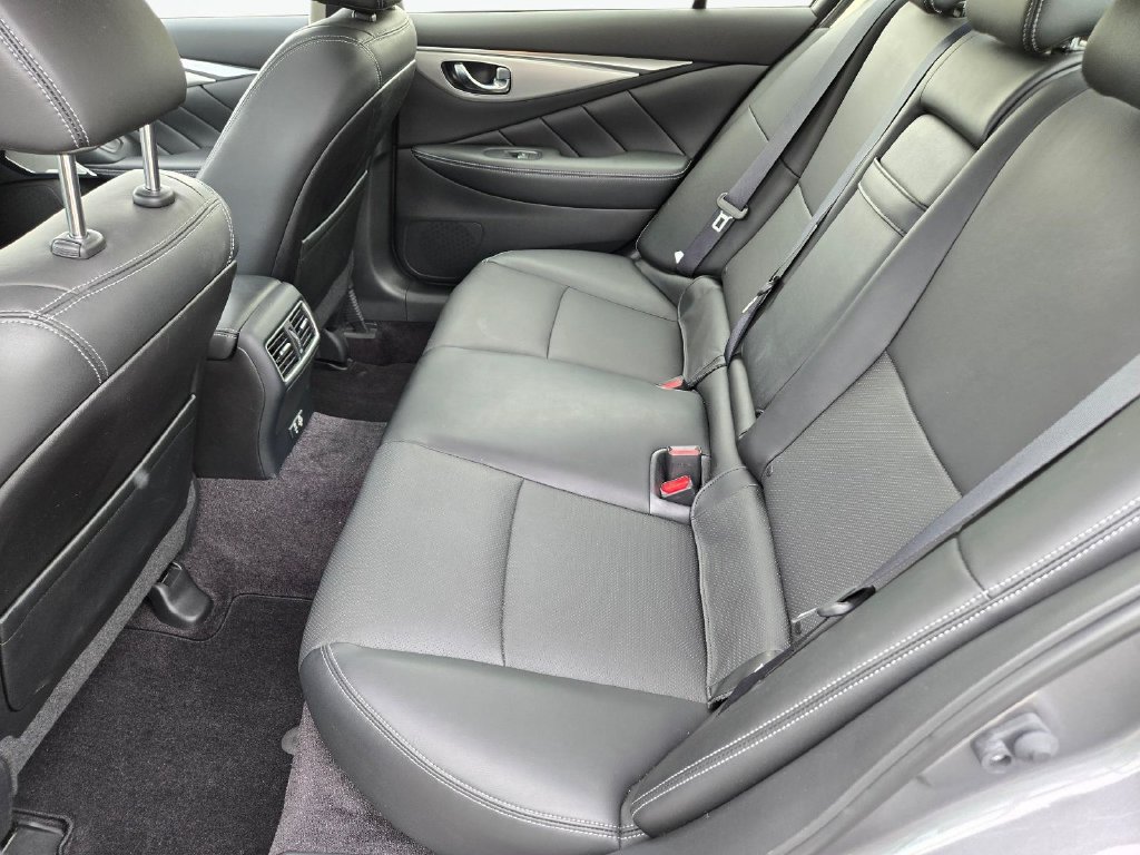 Used 2023 INFINITI Q50 Luxe w/ Cargo Package AWD/4WD image 17