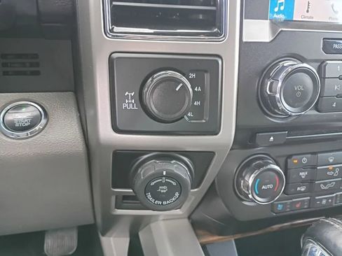 Used 2018 Ford F150 Lariat image 15