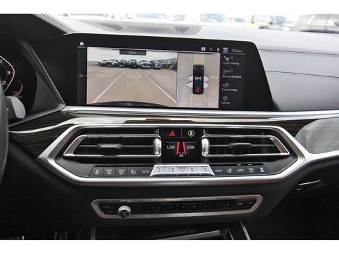 Used 2020 BMW X7 M50i AWD/4WD image 22
