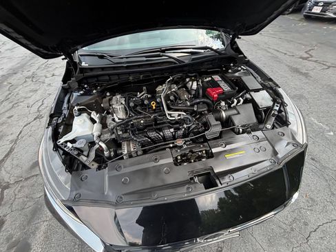 Used 2025 Nissan Altima 2.5 SV FWD image 27