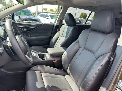 Certified 2025 Subaru Outback Limited AWD/4WD image 30