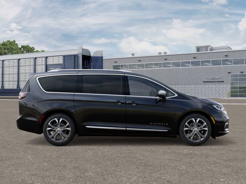 New 2026 Chrysler Pacifica Pinnacle image 24