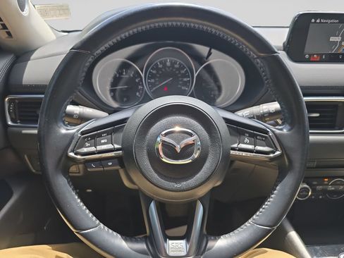 Used 2017 MAZDA CX-5 Touring w/ Preferred Equipment Package AWD/4WD image 19