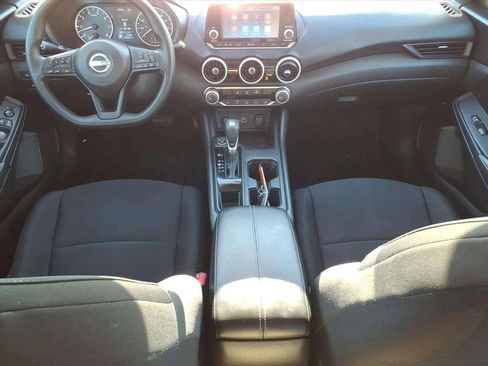 Used 2024 Nissan Sentra S image 11