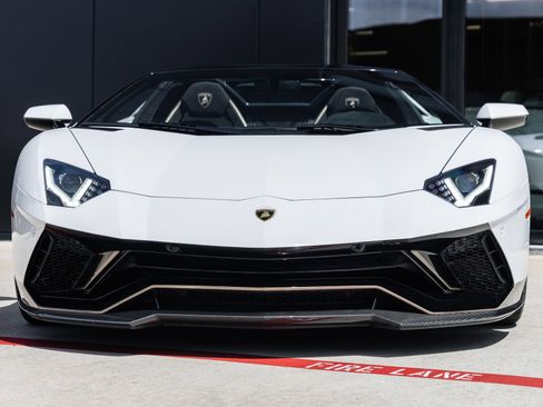 Used 2022 Lamborghini Aventador LP 780-4 Ultimae AWD/4WD image 6