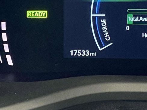 Certified 2025 Toyota Camry LE w/ Convenience Package image 30