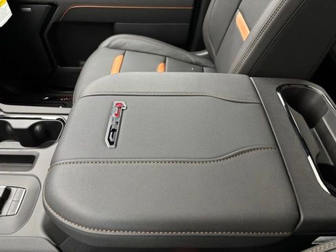 New 2026 GMC Sierra 2500 AT4 w/ AT4 Premium Plus Package AWD/4WD image 27