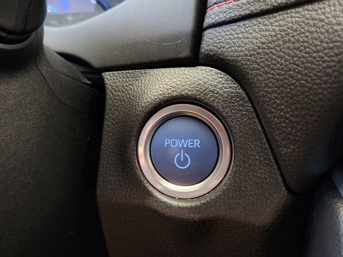 Used 2021 Toyota RAV4 SE w/ Weather & Moonroof Package image 20