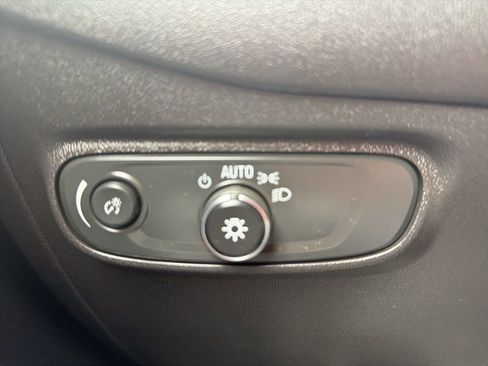 Used 2024 Chevrolet Equinox LT w/ LPO, Floor Liner Package AWD/4WD image 29