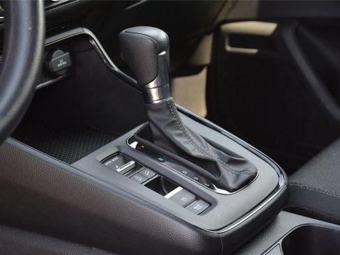 Certified 2023 Honda CR-V EX image 11