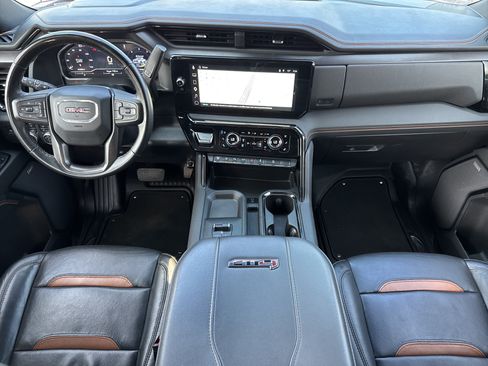 Used 2024 GMC Sierra 2500 AT4 w/ AT4 Premium Plus Package AWD/4WD image 28