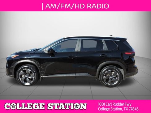 Used 2024 Nissan Rogue SV w/ SV Premium Package FWD image 7