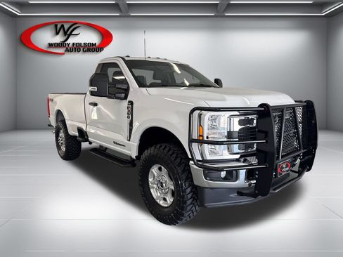 Used 2024 Ford F350 XLT w/ FX4 Off-Road Package AWD/4WD image 3