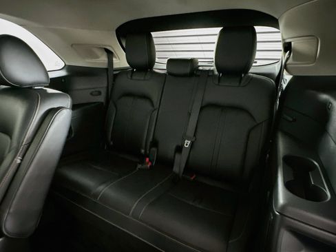 Used 2024 MAZDA CX-90 Plug-In Hybrid w/ Premium Pkg AWD/4WD image 31