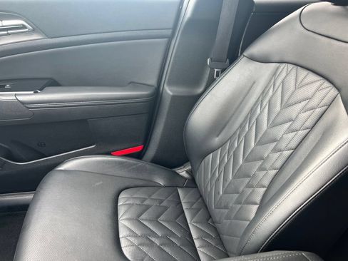 Used 2023 Kia Sportage X-Pro AWD/4WD image 37