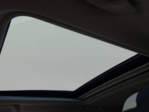 Used 2023 Subaru Forester Sport image 40