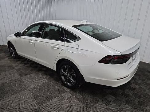Certified 2024 Honda Accord EX image 9