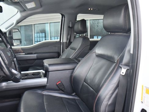 Used 2024 Ford F350 Lariat w/ Sport Appearance Package image 13