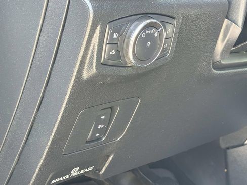 Certified 2020 Ford F250 Lariat w/ Lariat Value Package AWD/4WD image 23