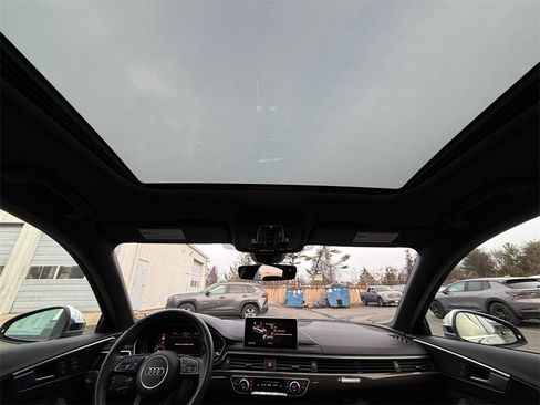 Used 2019 Audi S4 Premium Plus w/ Premium Plus Package image 24