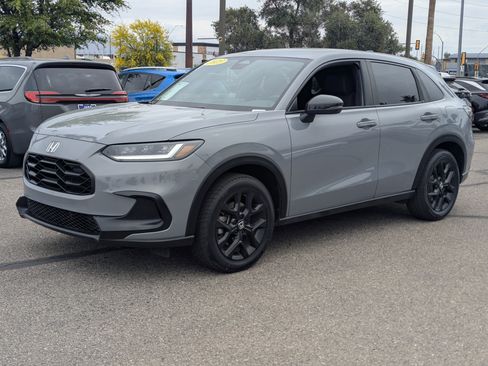 Used 2023 Honda HR-V Sport image 5