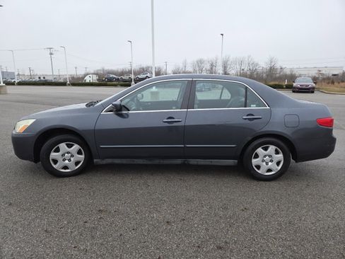 Used 2005 Honda Accord LX image 11