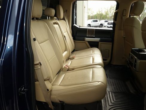 Used 2019 Ford F250 Lariat w/ Lariat Ultimate Package image 18