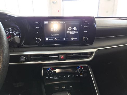 Used 2023 Kia K5 LXS FWD image 31