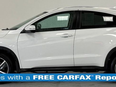 Used 2021 Honda HR-V EX-L image 2