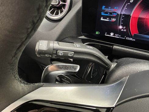 Used 2024 Mercedes-Benz GLA 35 AMG GLA 35 AMG image 12