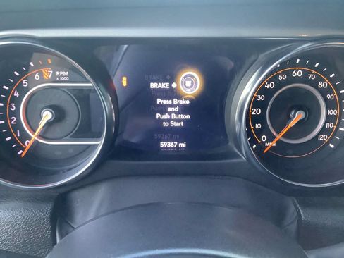 Used 2022 Jeep Wrangler Unlimited Sahara AWD/4WD image 20
