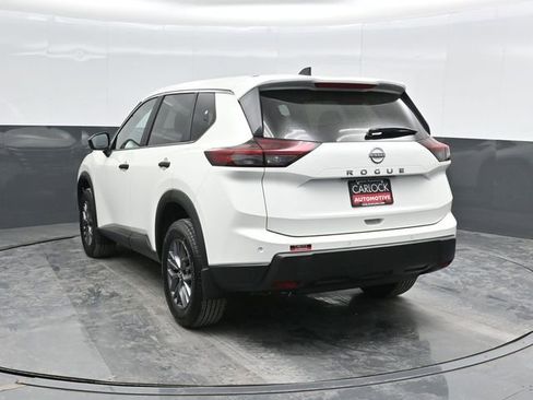 New 2026 Nissan Rogue S image 9