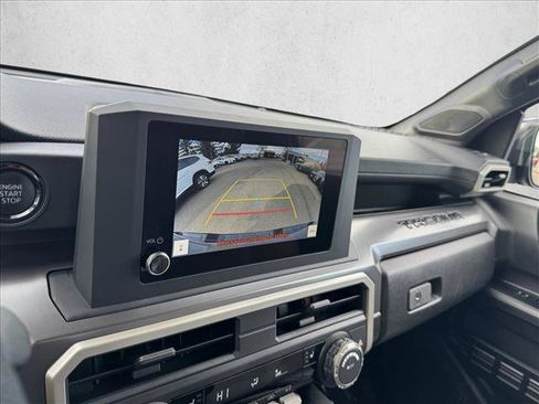 Certified 2025 Toyota Tacoma SR5 image 14