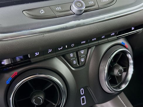 New 2025 Chevrolet Blazer LT w/ LPO, Floor Liner Package image 16