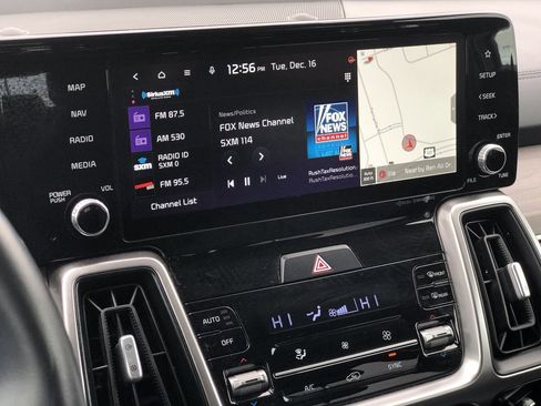 Used 2022 Kia Sorento X-Line EX image 21