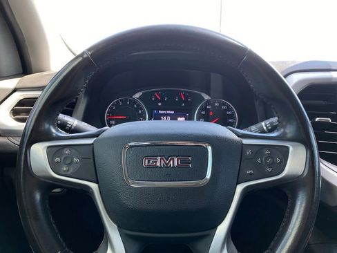 Used 2020 GMC Acadia SLE w/ LPO, Floor Liner Package FWD image 16