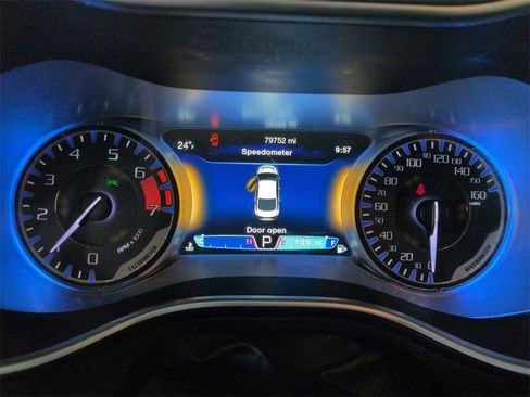 Used 2016 Chrysler 200 C w/ Sun & Sound Group image 18