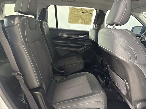 Used 2023 Jeep Grand Cherokee L Laredo w/ Luxury Tech Group I image 25